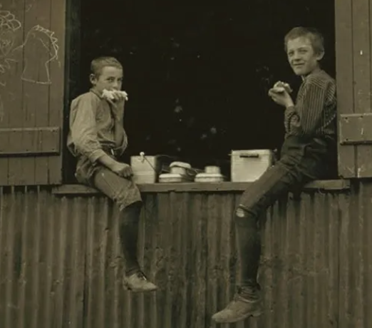 Over 100 Years Ago, People Were Eating Things That Most of Us Will